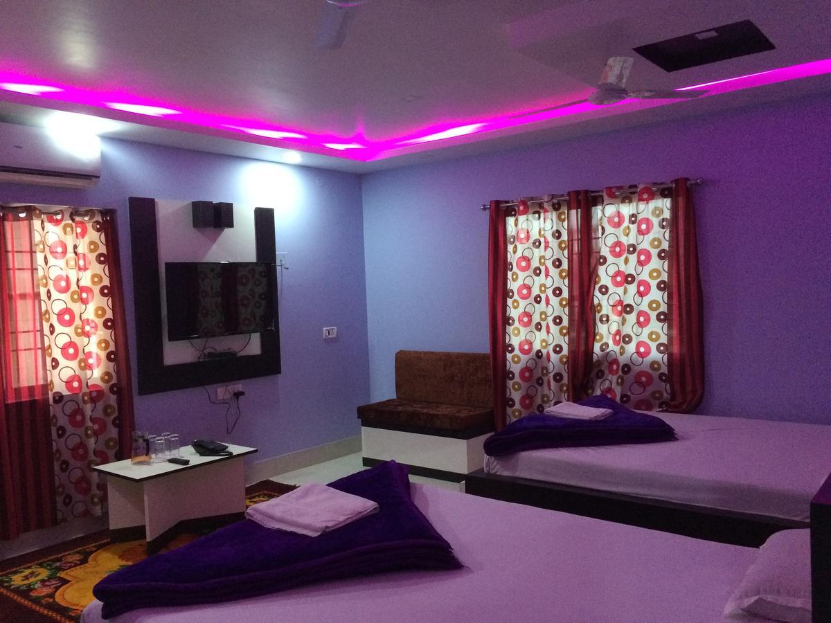 Hotel Sharda Inn Deoghar Buitenkant foto