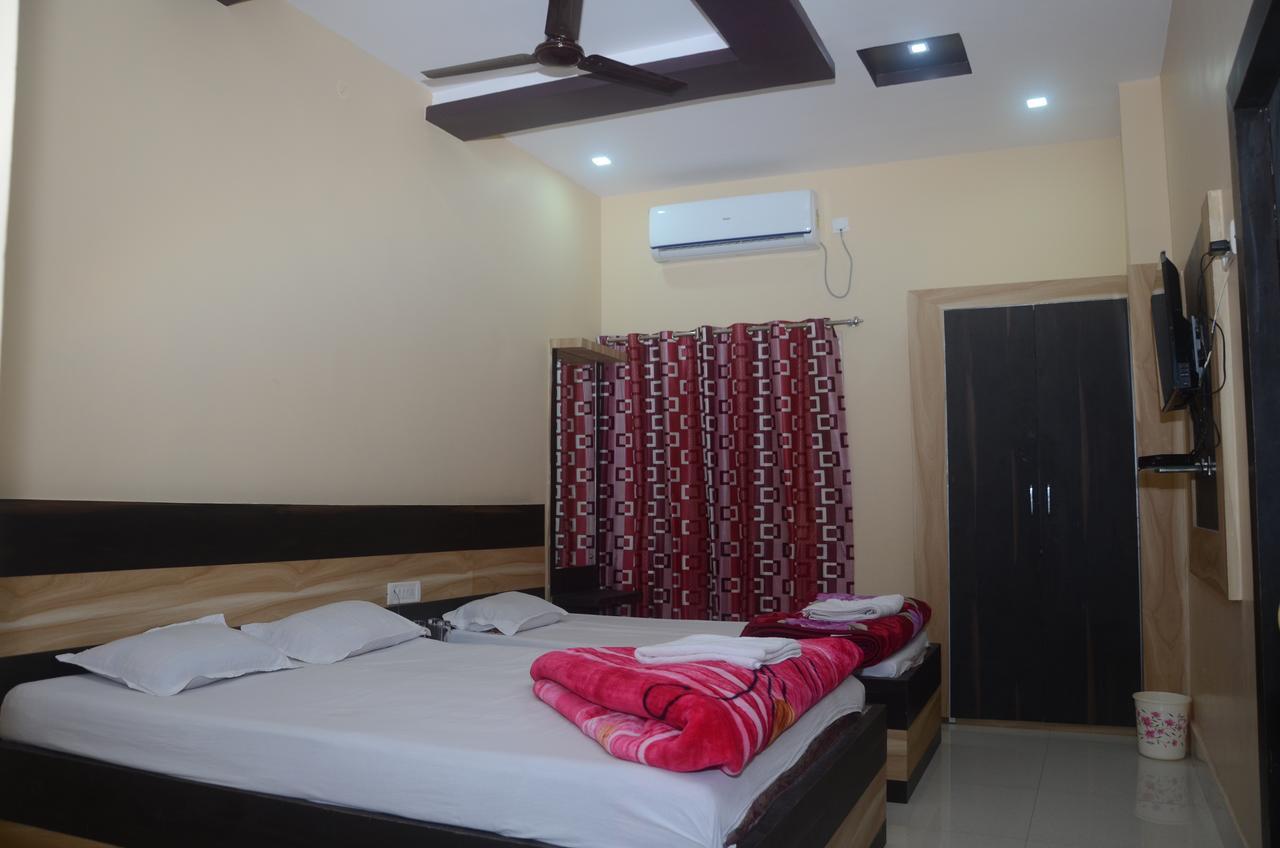 Hotel Sharda Inn Deoghar Buitenkant foto