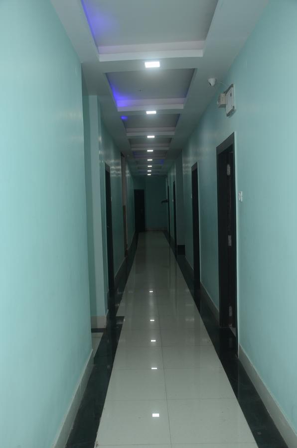 Hotel Sharda Inn Deoghar Buitenkant foto